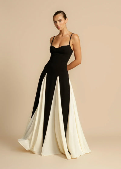 Celia - Elegant Contrast Ruffles Maxi Dress