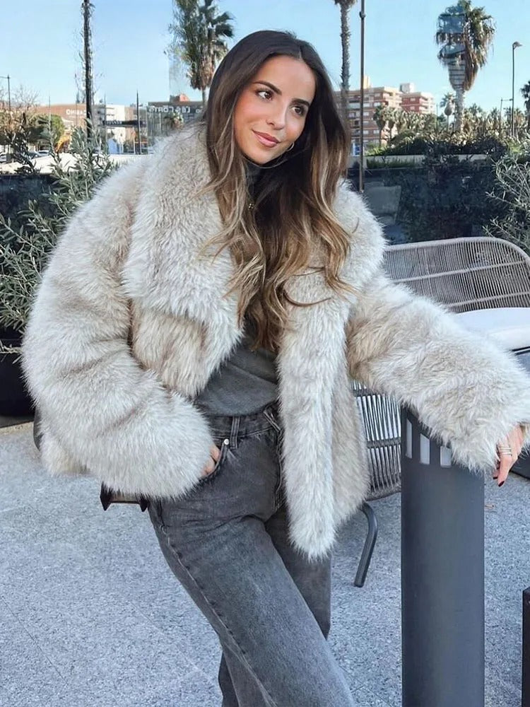 Ines | Sleek Fur Jacket