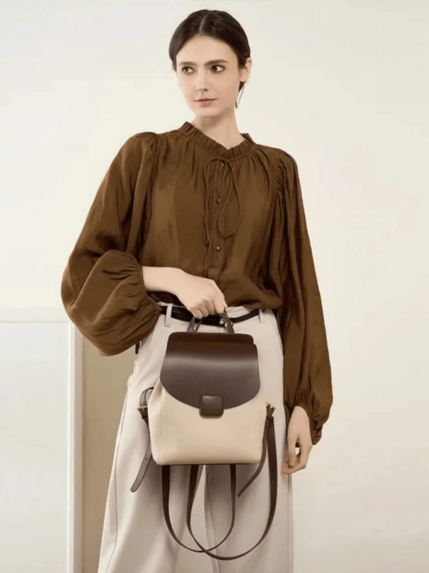 Abigail | Timeless Leather Backpack with Modern Appeal