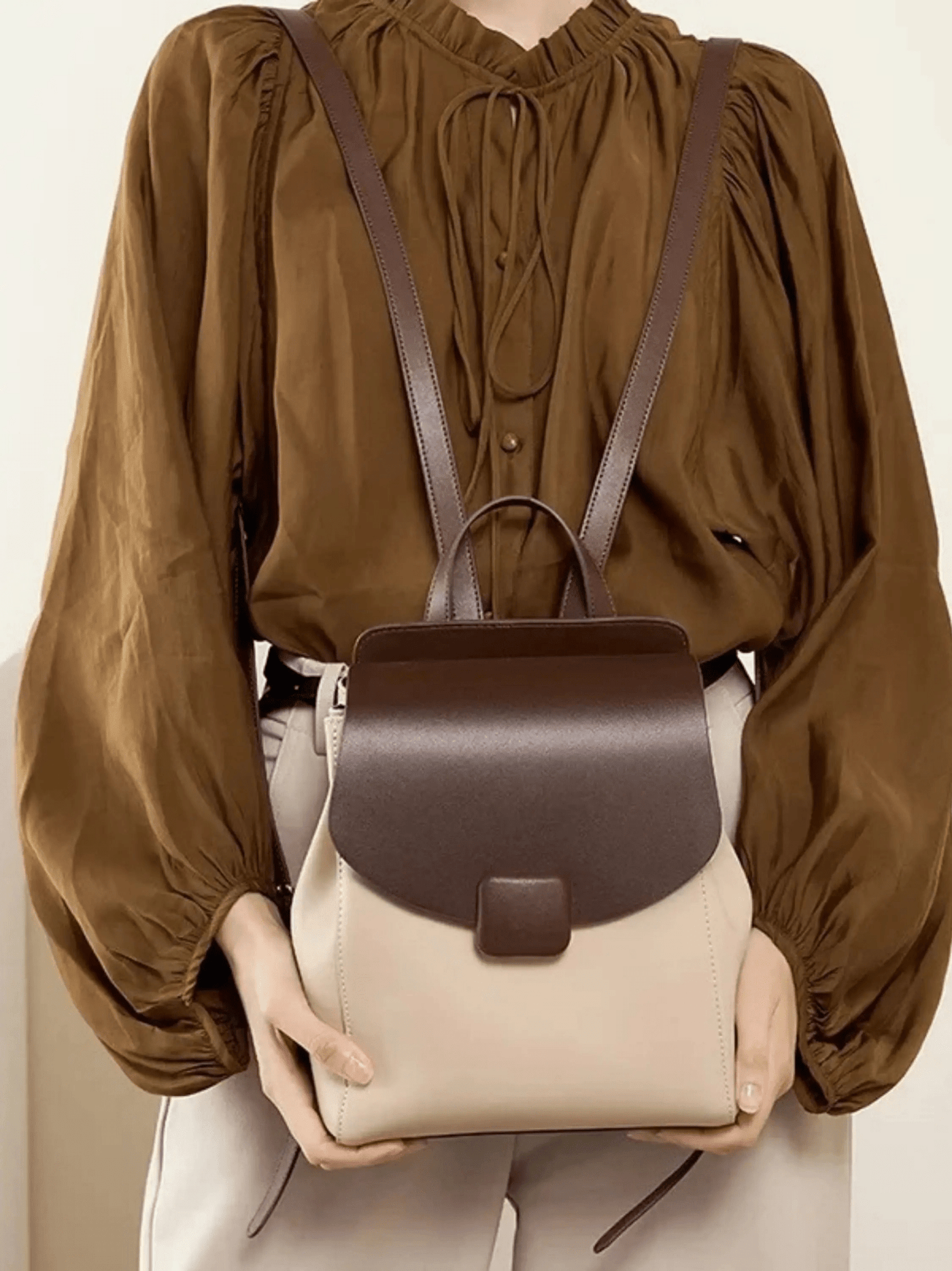 Abigail | Timeless Leather Backpack with Modern Appeal