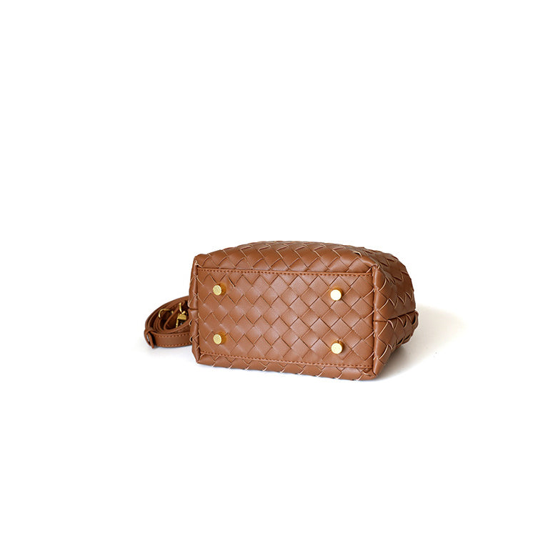 Hestia | Elegant Brown Woven Leather Handbag – Timeless Craftsmanship & Everyday Luxury