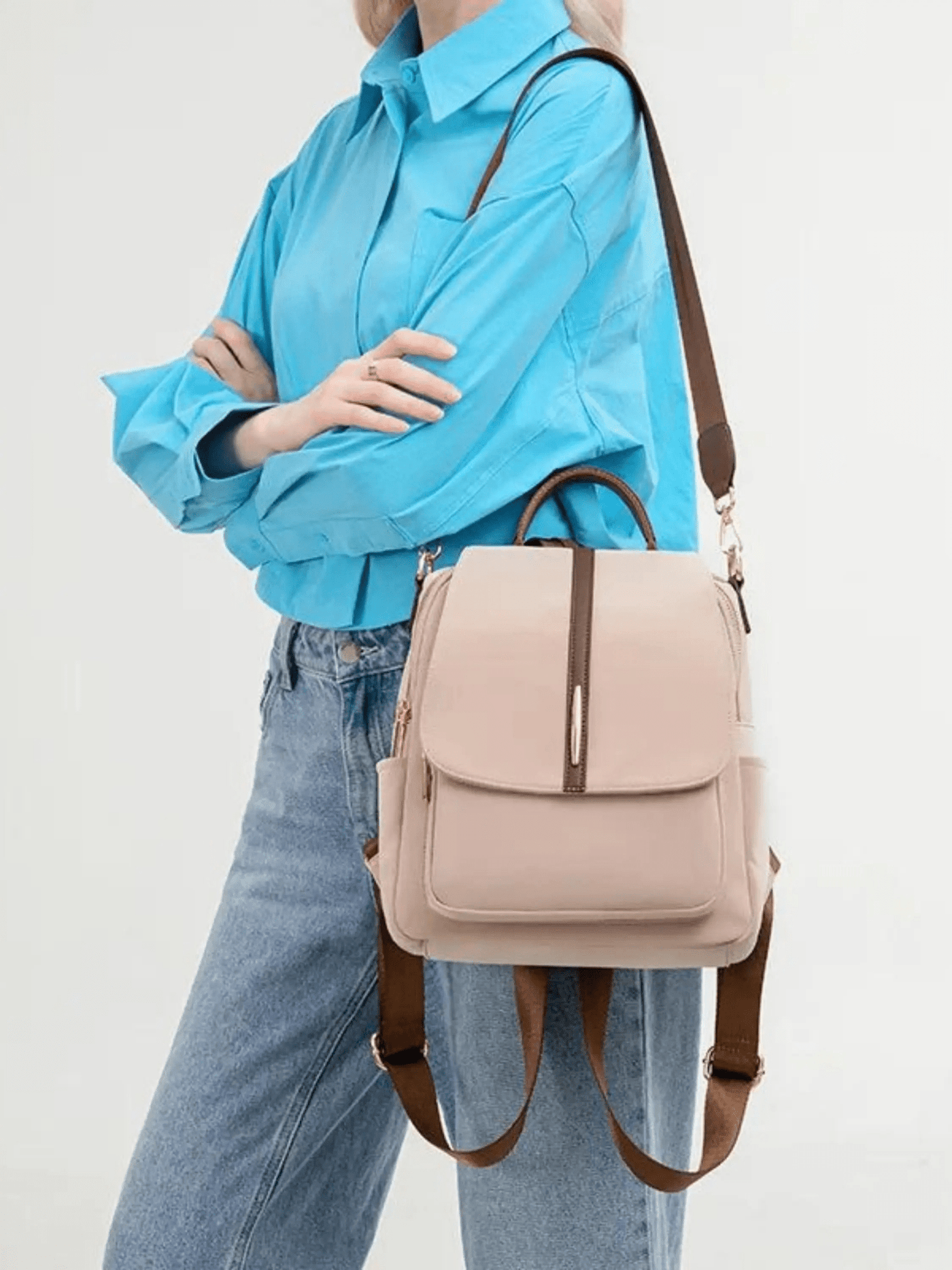 Clara | Chic Two-Tone Leather Backpack with Elegant Detailing