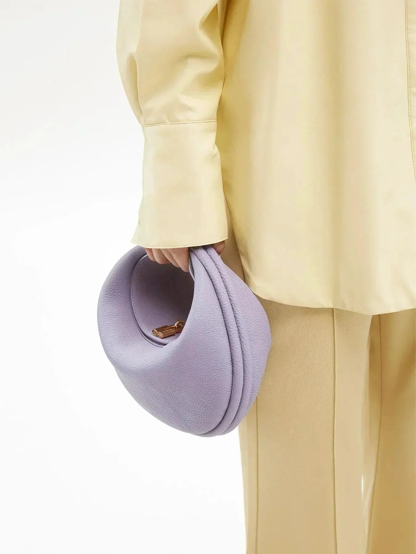 Olivia | Curved Leather Shoulder Bag